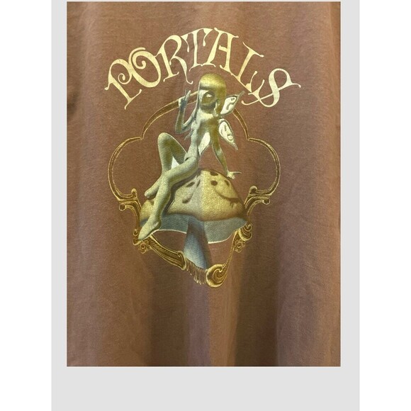 Melanie Martinez Official Merch Concert Tee Portals Shirt Medium Brown Unisex - Picture 2 of 4
